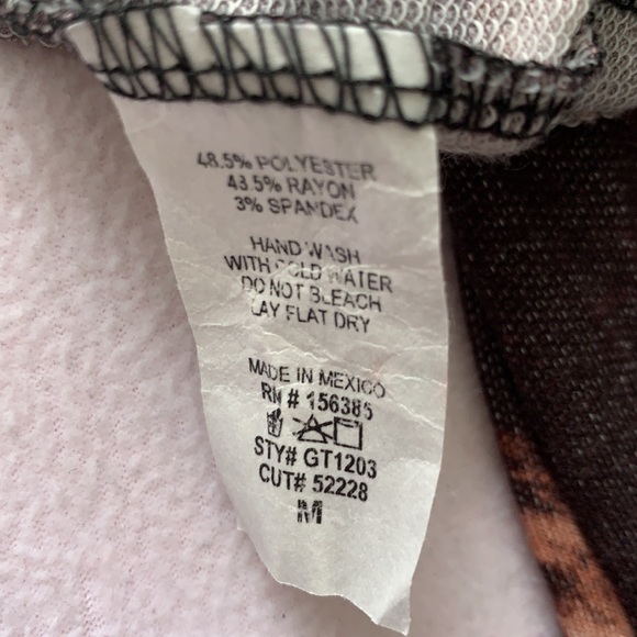 Windsor Women’s Black/Orange Tie Dye Long Sleeve Casual Crop Top Sz M - Picture 5 of 8